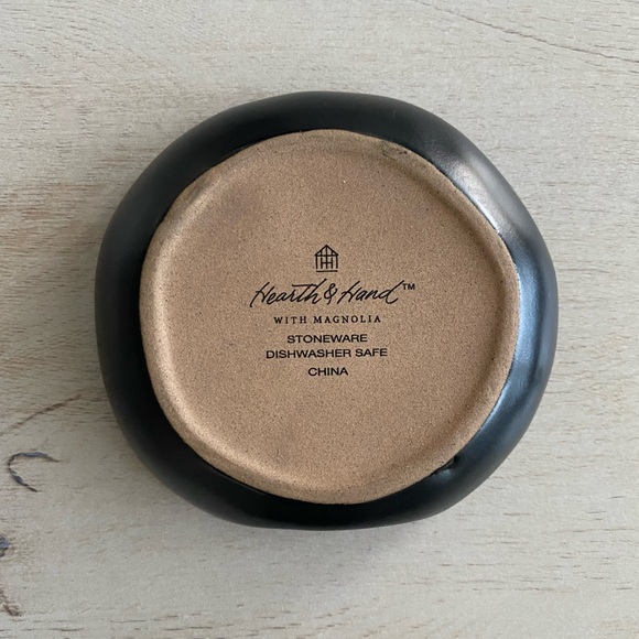 Hearth & Hand with Magnolia Spoon Rest - Picture 2 of 4